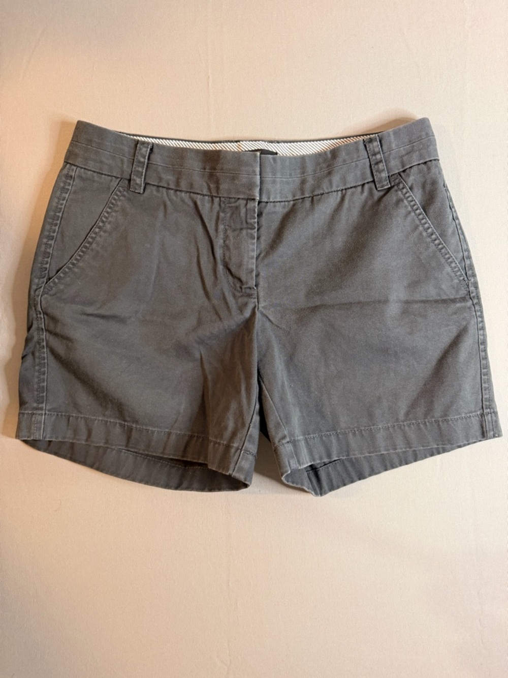 J. Crew Women's Ash Chino Casual Shorts Size 4 Mid-Rise